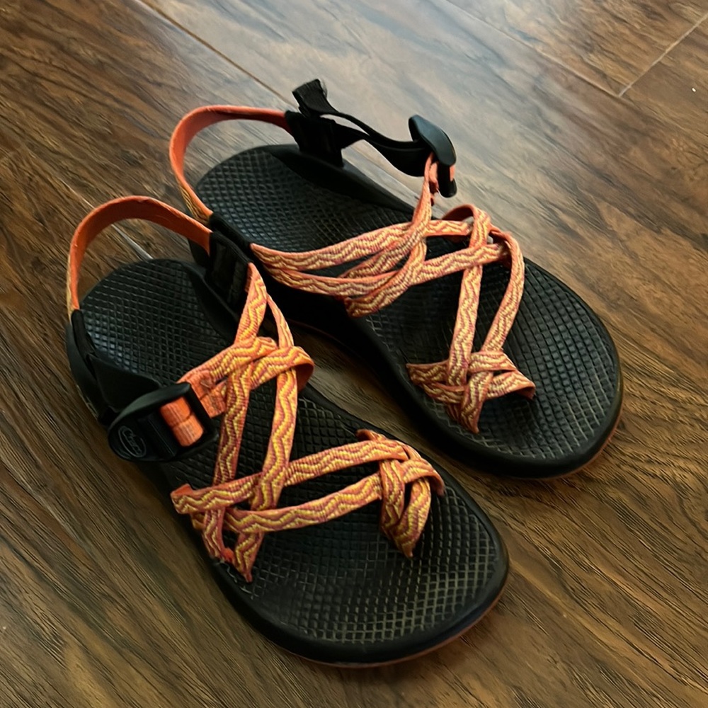 Women’s chacos
